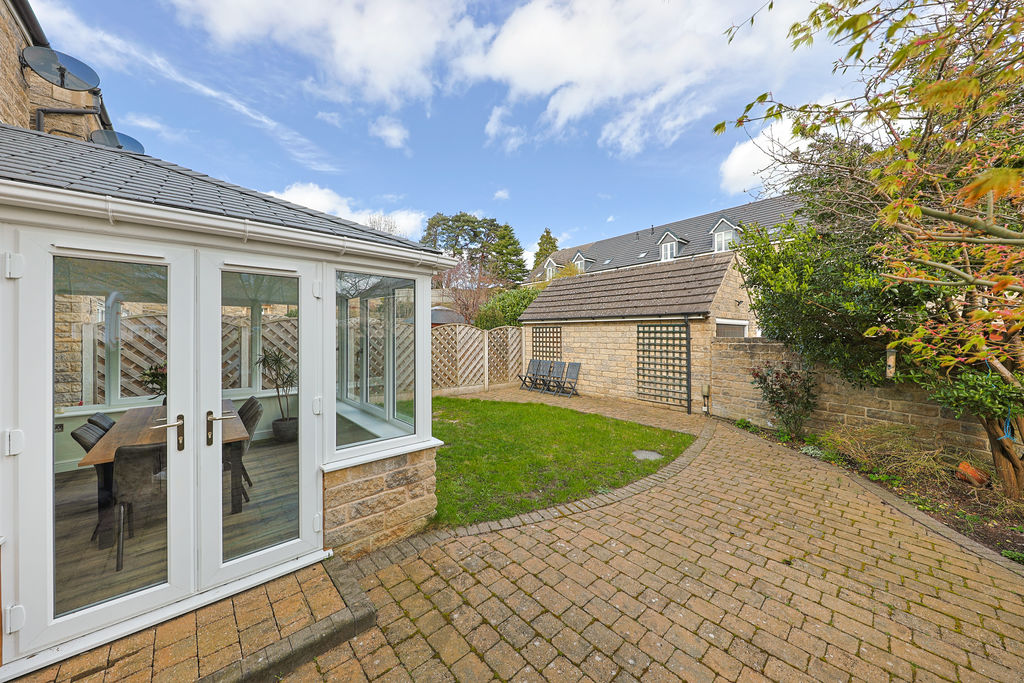 Staunton Close